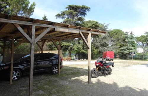 Ponte San Giovanni Apartment | Villa del Parco