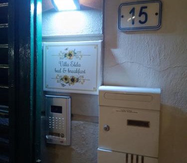 Margine Coperta-Traversagna Bed & Breakfast | Villa Elda - b&b in historic house