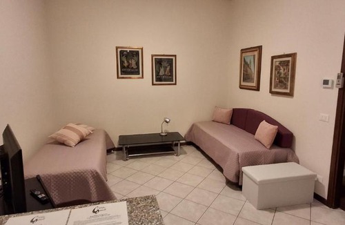 Cornegliano Laudense Apartment | Villa Gaudi