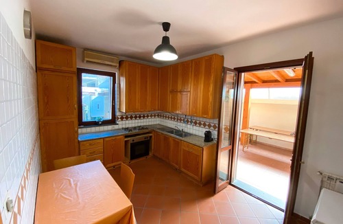 Capitana Villa | Villa 'Giuliana' with Sea View, Wi-Fi and Air Conditioning