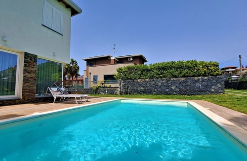Mascalucia Villa | Villa Gloria Maria, Swimming Pool - CIN:IT087024C2QQKFD6UP