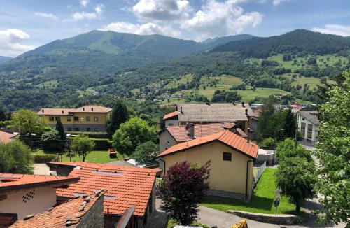 San Fedele Intelvi Bed & Breakfast | Villa il Maiale Bianco Bed & Breakfast