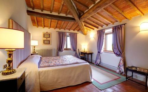 Pieve di Panzano Hotel | Villa Le Barone