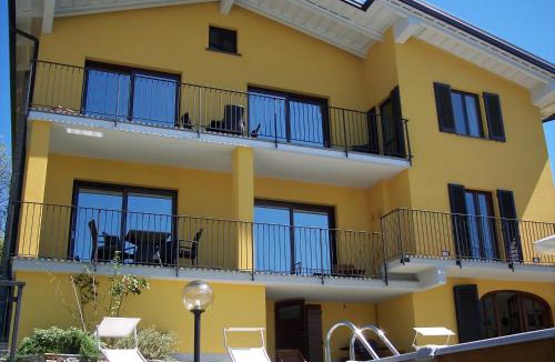 Olgiasca Apartment | Villa Mimosa