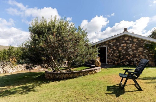 Maladroscia Villa | Villa near Maladroxia beach