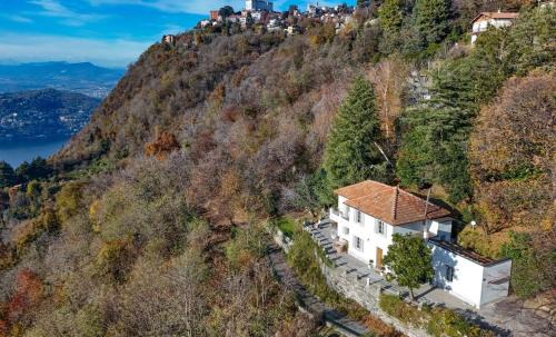 Como House | Villa Oreste, 4 bedroom period villa with view