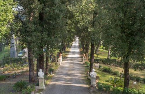 Alvignano Resort | Villa Ortensia D'Avalos