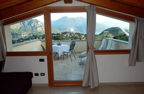 Visgnola Apartment | "Villa primula" with private jacuzzi, garden, 3 terraces, free parking