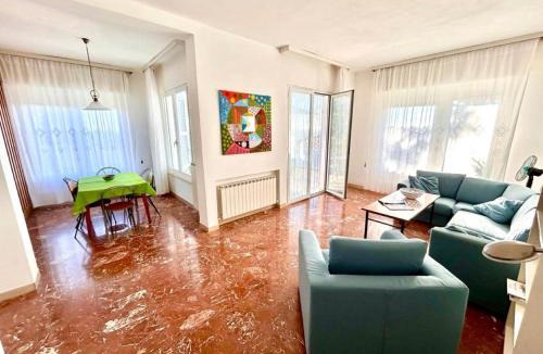 Villaggio Taunus House | Villa Renata, bellissima villa con terrazzo vista mare e spiaggia inclusa