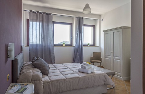 Santadi Hotel | Villa Santadi Hotel