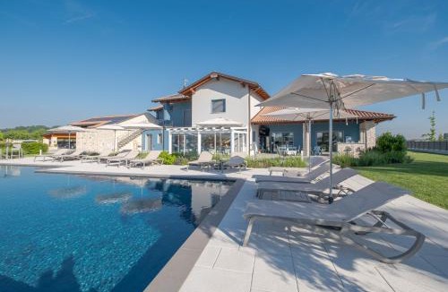 Narzole Bed & Breakfast | Villa Sarmassa