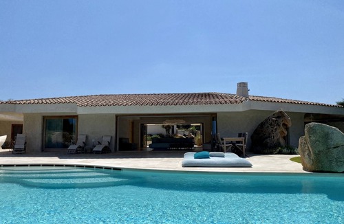 Portobello di Gallura Villa | Villa Specioza direct on the sandy beach