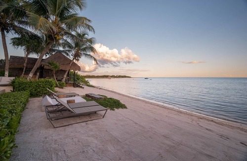 Soliman Bay Villa | Villa TuluMar –Private Full-Service Luxury Beachfront Villa