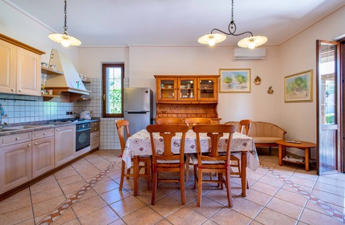 Alghero Villa | Villa "Villamorus 1" with Garden and Wi-Fi