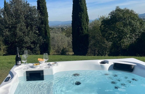 Poggio a Caiano Villa | Villacolle 1, Poggio a Caiano, Wifi, Ac