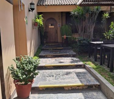Santiago de Surco Bed & Breakfast | Villas Del Sol Bed & Breakfast