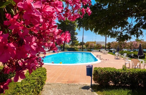 Torre dell'Orso House | Villetta Relax with Garden, Pool and BBQ, Melendugno, Italy