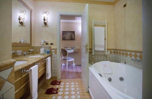 Lonato del Garda Hotel | Vip's Motel Luxury Accommodation & Spa