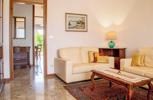 Campalto Apartment | Vrbo Property