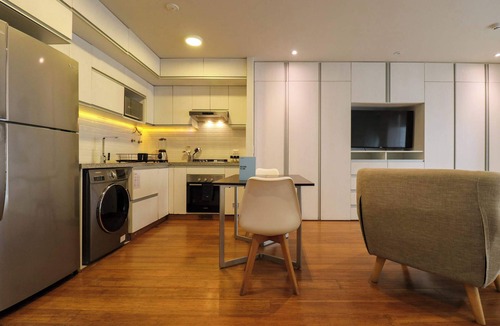 Barranco Apartment | w* | Elegant Loft with Balcony in Barranco