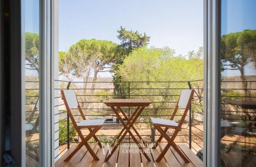 Santo Spirito Villa | Wanderlust Experience Waves Lux Apartments