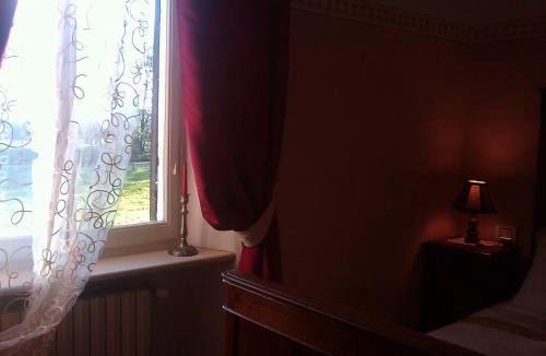 Monticelli d'Ongina Bed & Breakfast | White Lady B&B