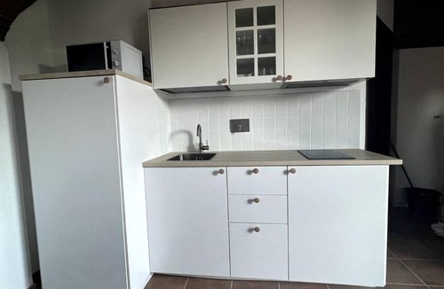 Volterra Apartment | Windrose Blue Blossom