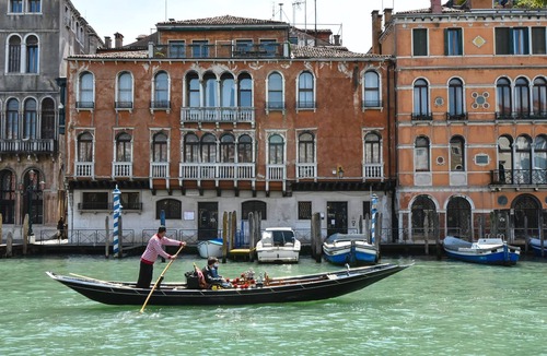 Castello Apartment | Wohnung Ca' Moro in Venedig by Interhome