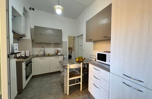 Voltri Apartment | Wohnung 'Silvia' in Strandnähe by Interhome