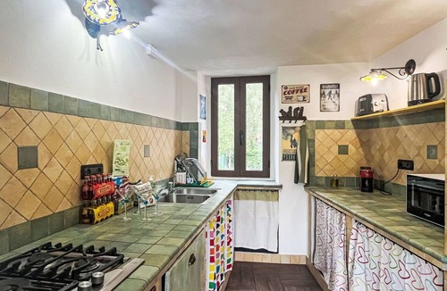 Villa Viani House | Wonderful private villa for 6 people with WIFI, TV and panoramic view