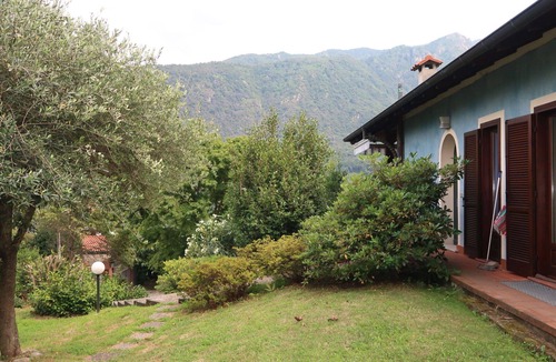 Casale Corte Cerro House | Wonderful villa for 4 guests with WIFI, TV, terrace and pets allowed