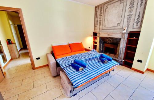 Madonna di Tirano Apartment | ZERO DISTANCE - ONE MINUTE TRAINS STATIONS - Tirano center