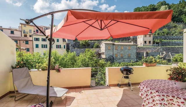 2 bedroom lovely apartment in Varese Ligure