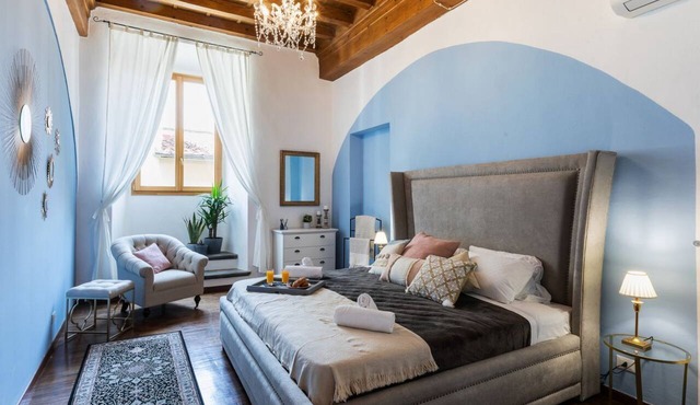 A Florence Palace ✨ 4 Bedroom Apt ✨ SANTA CROCE