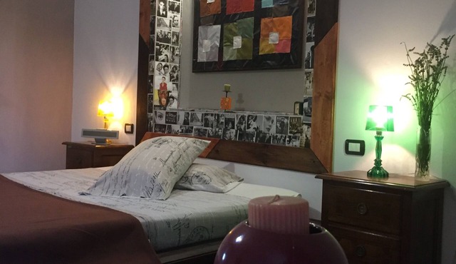 A welcoming B&B for families and couples. Ample free parking is available.