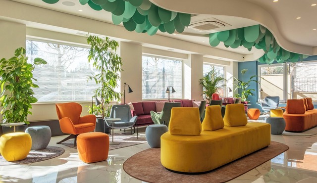 Adesso Hotel