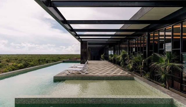 Amira Itzamna Luxe Studio Close to beach!