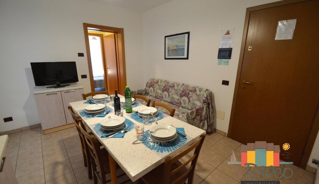 Apartment 2 bedrooms near to the beach P 05