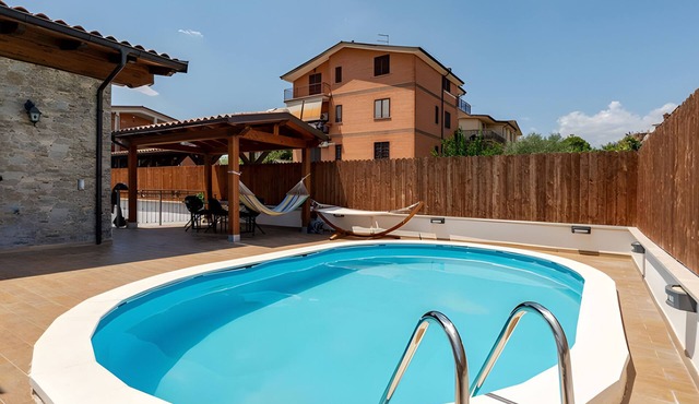 Apartment 'Amar' with Shared Pool and Wi-Fi