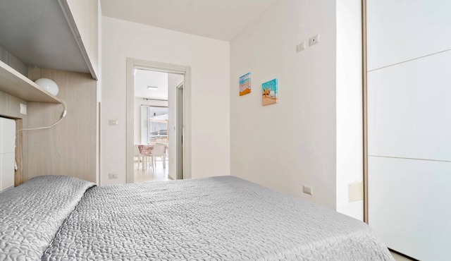 Apartment 'Casa D'a Mare' with Private Terrace and Air Conditioning