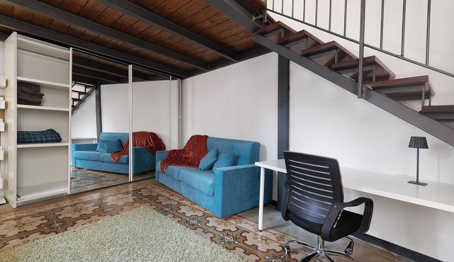 Apartment 'Casa Meloria' with Balcony, Wi-Fi and Air Conditioning