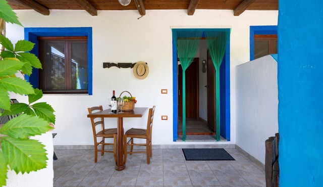 Apartment 'Casa Museddu Sonia 1' with Mountain View, Wi-Fi and Air Conditioning