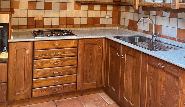 Apartment "La Leuna" with Mountain View, Garden & Wi-Fi