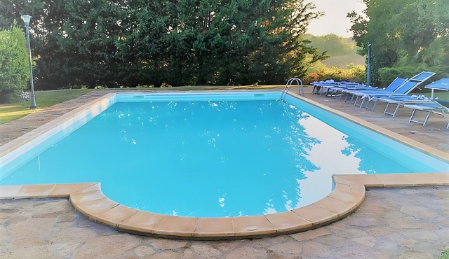 Apartment 'Rosmarino' with Shared Pool, Wi-Fi and Air Conditioning