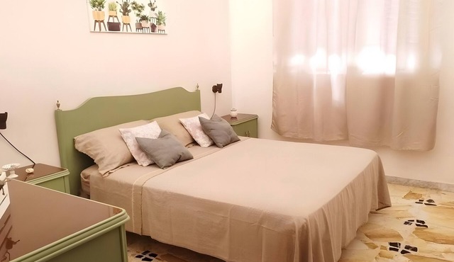 Apartment 'S'accomodassi - Tra Città E Mare' with Air Conditioning