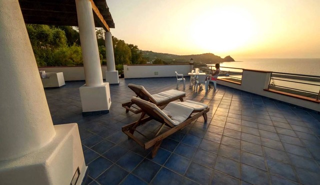 Apartment with the exclusive panoramic terrace overlooking the sea, harbor, Aeolian Islands