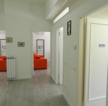 Appartamenti Via Cortonese 1