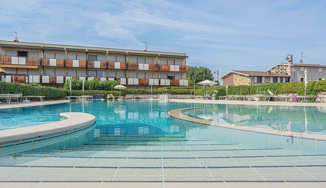 Appartamento con terrazzo e scorcio sul Lago
