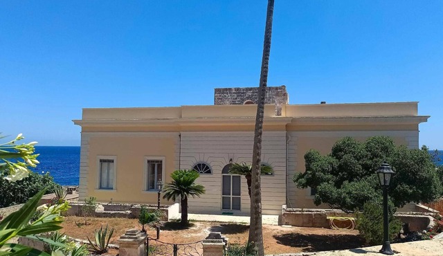 Apt Gloria - Villa Risolo by Love Sud