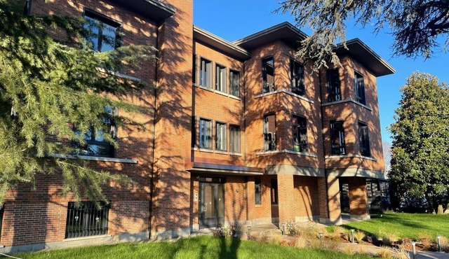 AR Living Colletta Exclusive Apartment D2